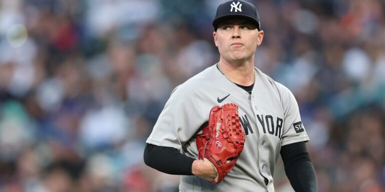 Yankees lose to Mariners as bullpen allows first run