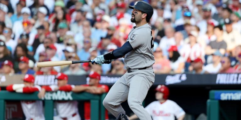 Austin Wells homers as Yankees beat Phillies